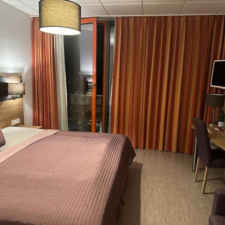Hotel Efcannos Vechelde المظهر الخارجي الصورة
